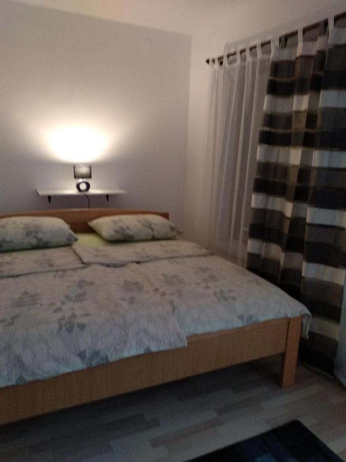 Apartments Zlatko Πούλα Εξωτερικό φωτογραφία